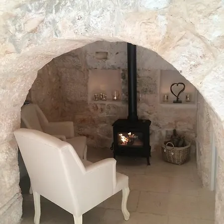 Trullo Cicerone Villa